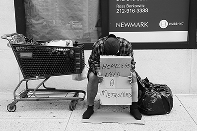 Homeless : Street Life : New York : Personal Photo Projects : Photos : Richard Moore : Photographer